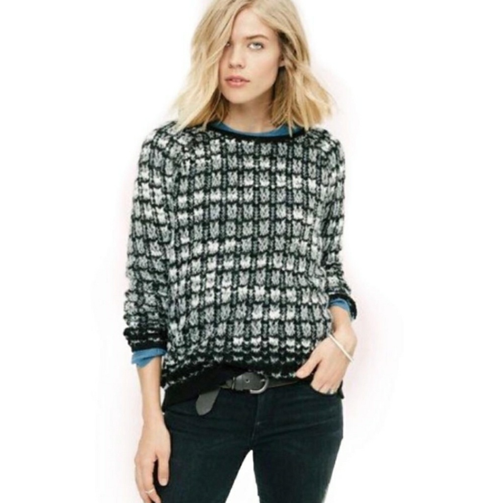 Lou & Grey Easy Texture Fuzzy Sweater